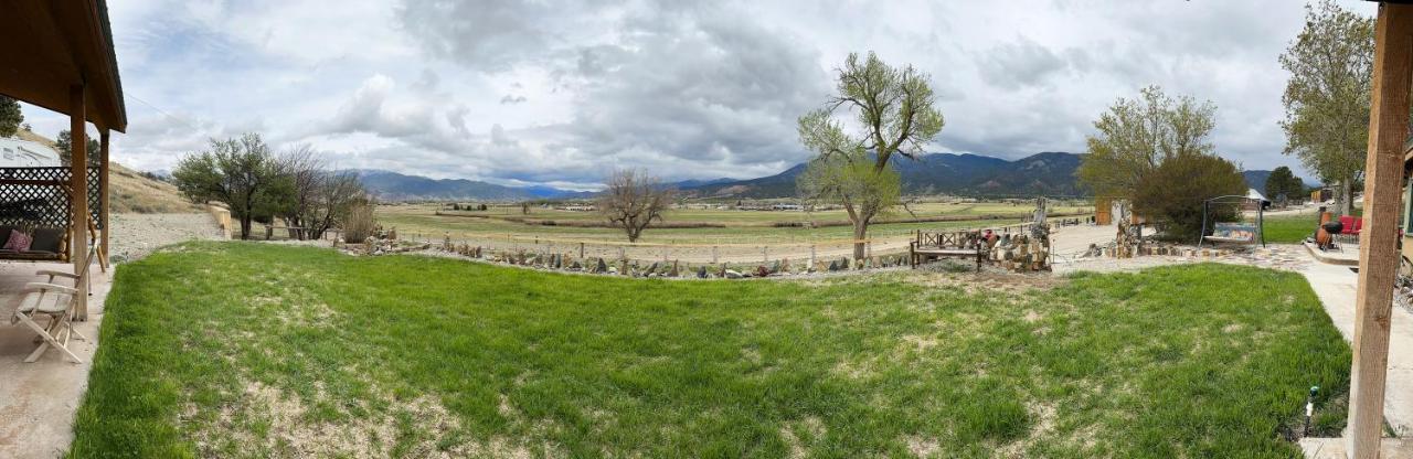 Private Retreat On Working Horse And Cattle Ranch Vila Salida Exterior foto