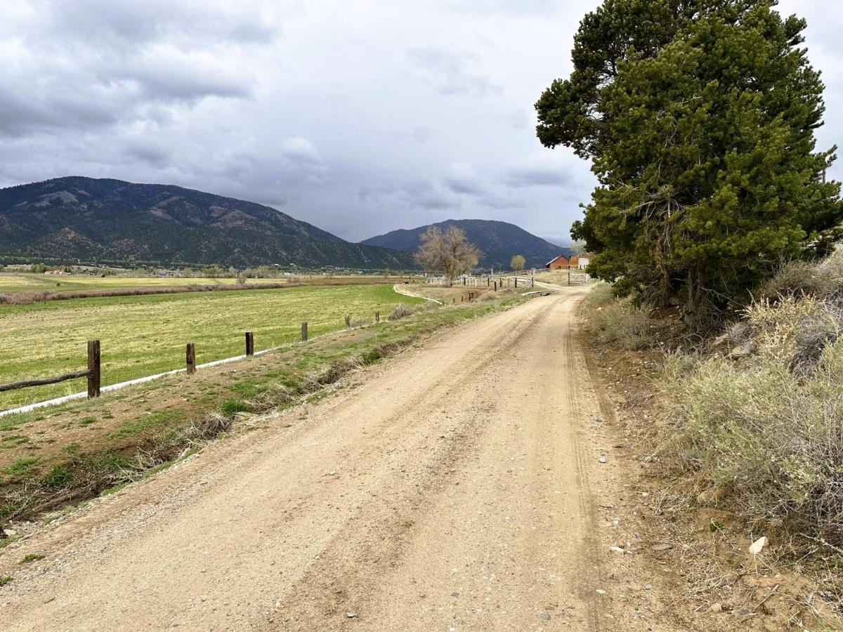 Private Retreat On Working Horse And Cattle Ranch Vila Salida Exterior foto