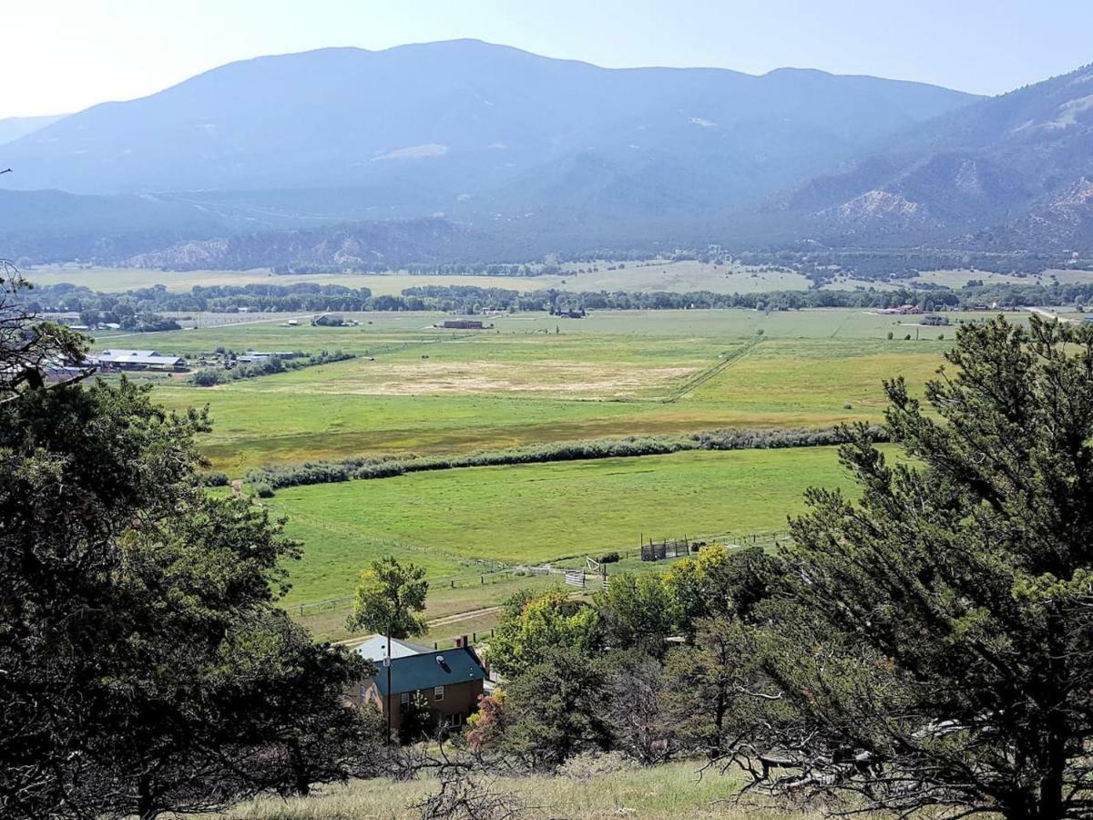 Private Retreat On Working Horse And Cattle Ranch Vila Salida Exterior foto